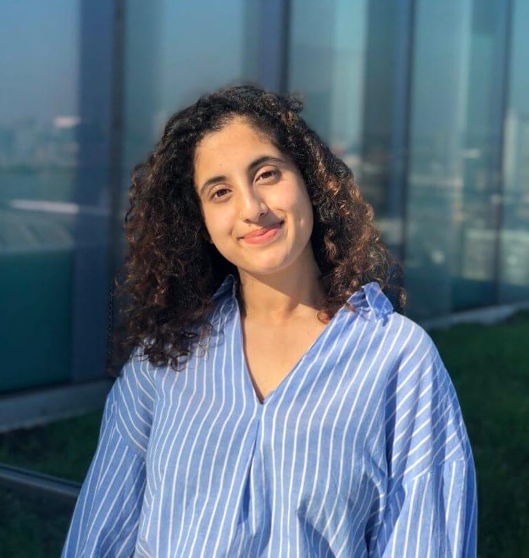 Zaynah's Facebook Apprentice head shot